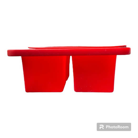 Peak Extra large ice cube Tray - Picture 3 of 3